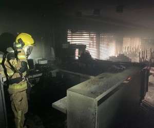 Princípio de incêndio atinge pizzaria na Orla da Atalaia, em Aracaju