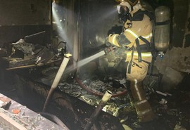 Incêndio atinge residência no bairro Bugio, em Aracaju