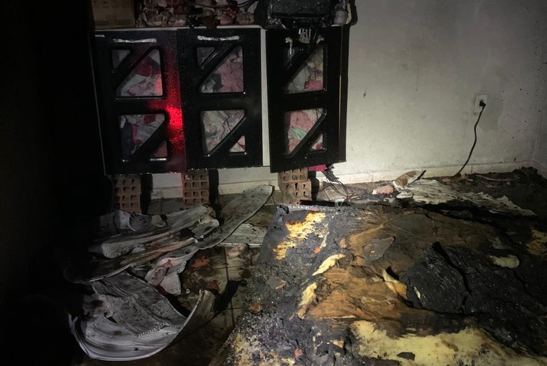 Incêndio atinge residência no povoado Queimadas, em Itabaiana