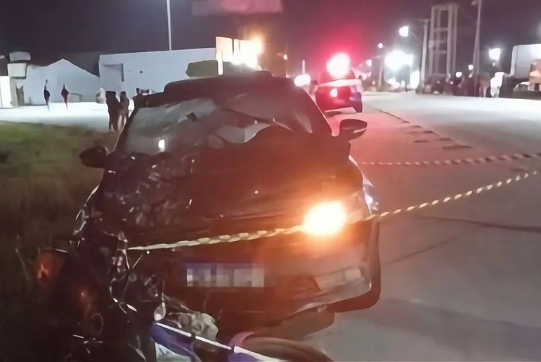 Jovem de 18 anos morre após carro atingir motocicleta na SE-290, em Poço Verde