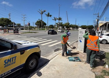 Reparo em semáforo altera trânsito na Av. Tancredo Neves nesta quinta (2)
