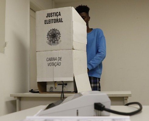 Prazo para justificar ausência no primeiro turno das eleições encerra nesta quinta (1)