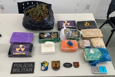 Polícia apreende mais de 11 quilos de drogas após suspeitos fugirem na Zona Norte de Aracaju