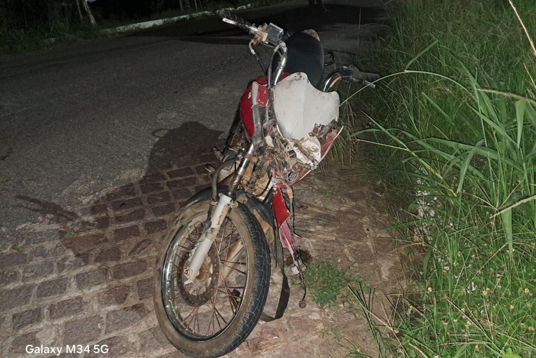 Motociclista fica ferido após bater na traseira de caminhão na SE-170
