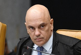 Moraes vota pela condenação de Bolsonaro e outros sete réus por tentativa de golpe de Estado