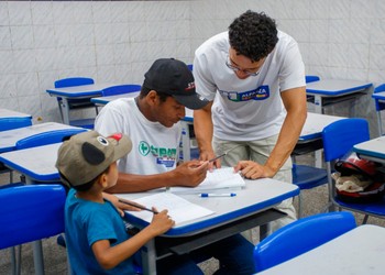Programa de alfabetização abre matrículas em 42 municípios sergipanos; veja quais