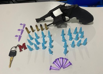 Dupla suspeita de tráfico morre em confronto com a polícia em Poço Verde