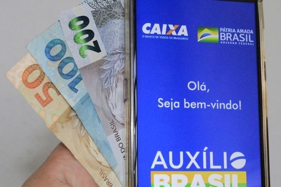 Grupo criminoso da Bahia é preso em Sergipe após utilizar documentos falsos para sacar Auxílio Brasil