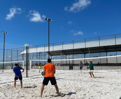 Beach Tennis se torna tendência em Aracaju