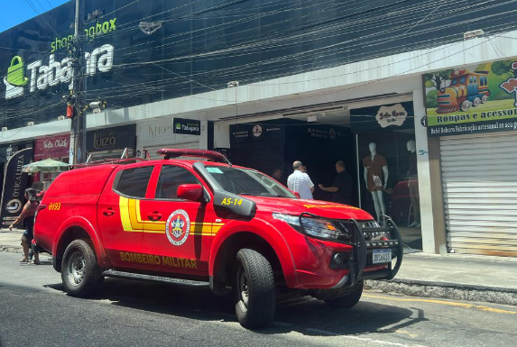 Incêndio de pequeno porte atinge estabelecimento comercial na zona central de Aracaju