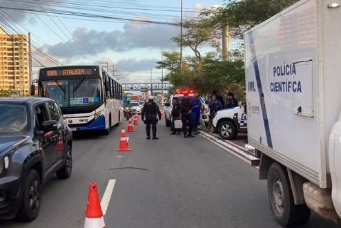 Pedestre de 51 Anos morre atropelado por caminhão em Aracaju