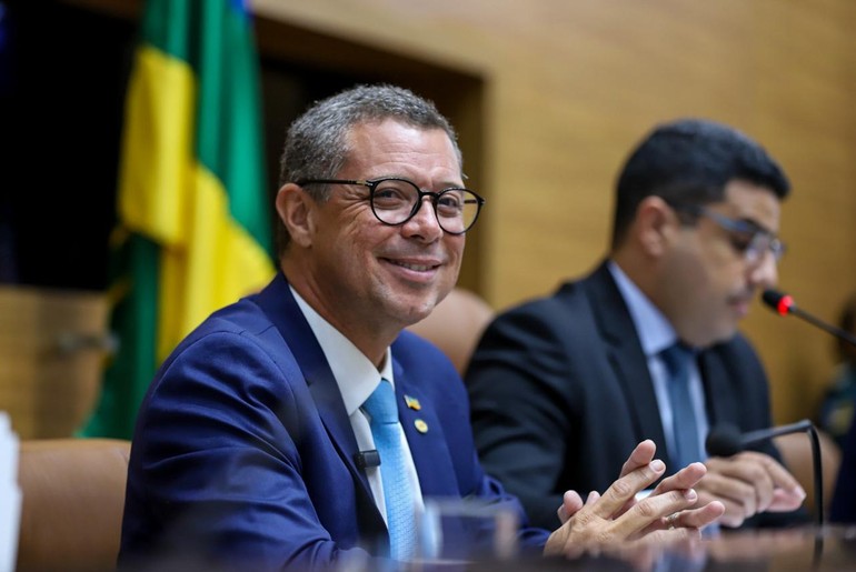 Após atendimento médico, Fábio Mitidieri é diagnosticado com pneumonia