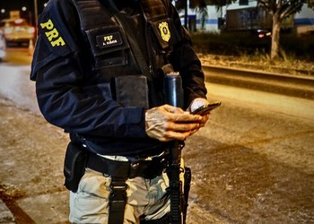 Foragido por estupro é preso durante fiscalização na BR-101 em Malhada dos Bois