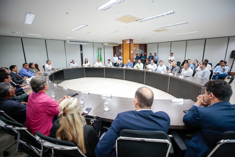 Sergipe anuncia reativação de estaleiro em Santo Amaro das Brotas com investimento de R$ 80 milhões