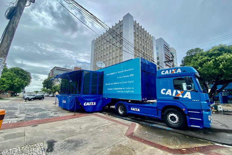 Caixa oferta serviço para regularização de dívidas em unidade móvel de Aracaju