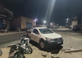 Colisão lateral entre carro e moto deixa motociclista ferido na SE-170, em Itabaiana