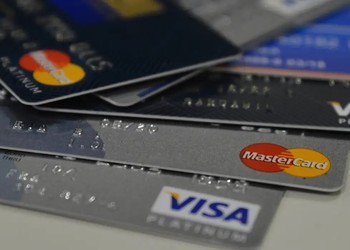 Endividamento das famílias brasileiras chega a 79,5% e iguala maior nível da série histórica