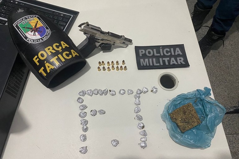 Casal é preso por tráfico de drogas no bairro São Conrado