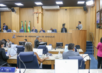Câmara aprova regulamentação do transporte complementar urbano em Aracaju