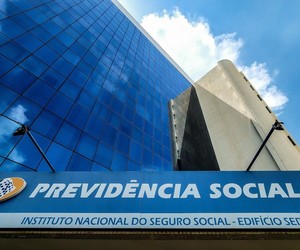 Justiça libera R$ 1,4 bilhão do INSS; veja quem recebe