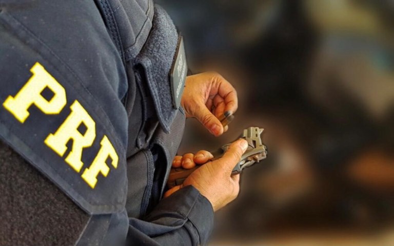 Itabaiana(SE): PRF apreende arma de fogo na BR-235