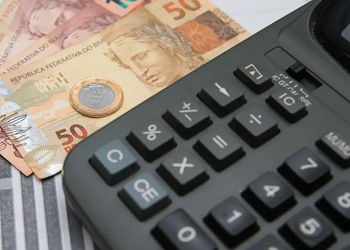 Receita libera consulta ao maior lote de restituição do IR da história nesta sexta-feira (22)