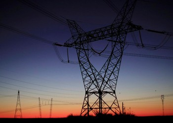 Apagão Nacional: Energia é restabelecida após interrupção; Sergipe é afetado