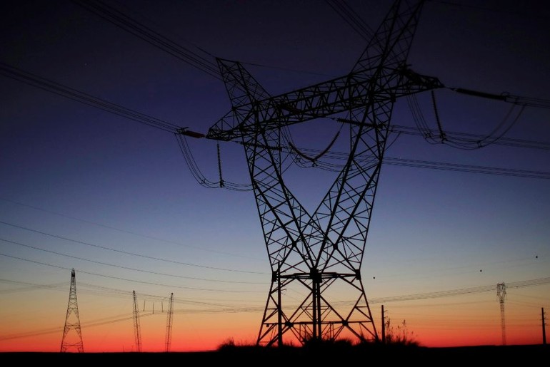 Apagão Nacional: Energia é restabelecida após interrupção; Sergipe é afetado