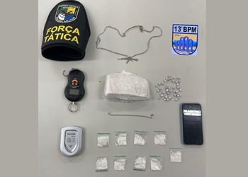 Suspeito de tráfico é preso com crack e cocaína no bairro Coroa do Meio