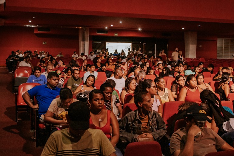 Mais de 4 mil ambulantes se inscreveram em edital para o Arraiá do Povo e Vila do Forró 2026