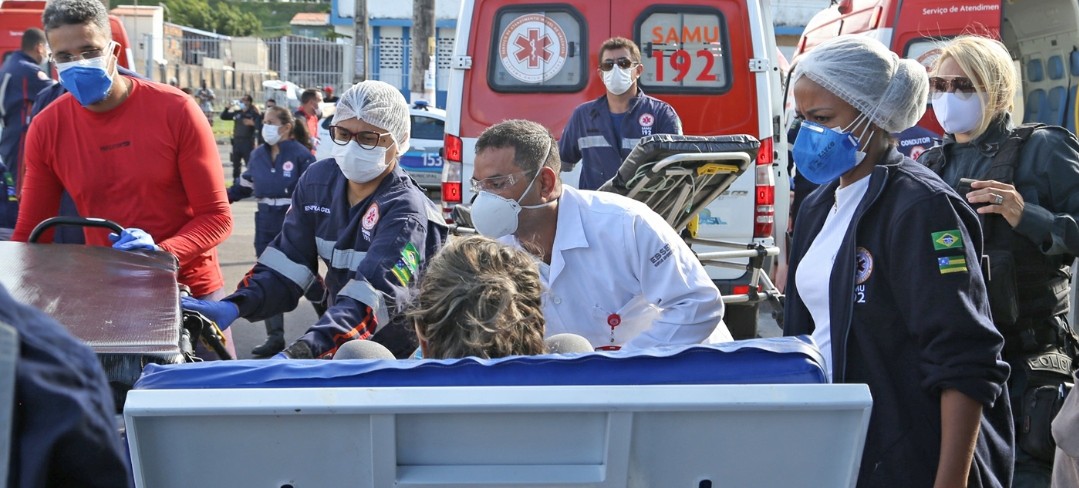 Mais de vinte profissionais da comunicação são infectados com a Covid-19 durante cobertura do incêndio do hospital