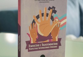 Patrícia Rosalba lança livro 'Feminicídio e Transfeminicídio: perspectivas internacionais cruzadas' nesta terça (31)