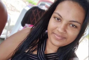 Mulher morre após ser esfaqueada em Capela