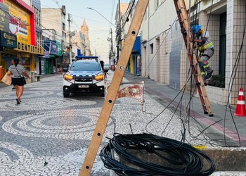 Guarda Municipal intensifica combate a ligações clandestinas de fiação no Centro de Aracaju