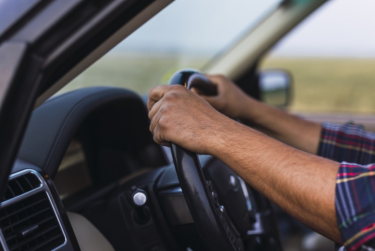 Fundat anuncia 18 vagas de emprego em Aracaju: motorista, estoquista e outros cargos