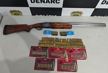 Arma de fogo e quase 300 munições são apreendidas dentro de imóvel em São Cristóvão