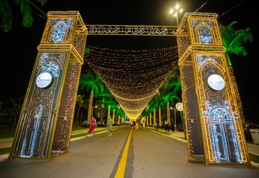 Prefeitura de Aracaju inicia 'Luz do Natal’ e abre temporada natalina de 2025