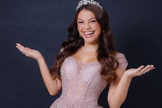 Bruna Louise apresenta novo espetáculo “Meus 15 Anos” neste sábado (4) em Aracaju