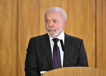 Lula fará cirurgias simples em São Paulo e mantém agenda no fim de semana