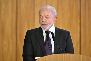 Lula fará cirurgias simples em São Paulo e mantém agenda no fim de semana