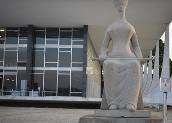 STF conclui julgamento que torna Eduardo Bolsonaro réu