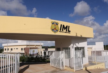 Mulher de 48 anos é encontrada morta dentro de residência, em Aracaju