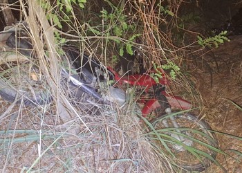 Motociclista morre após sair da pista na rodovia SE-200, em Porto da Folha