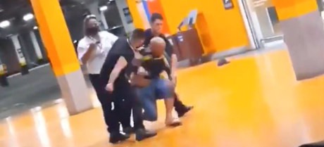 Negro é morto por segurança e PM em supermercado de Porto Alegre
