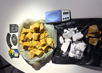 Mais de 1 kg de drogas são apreendidos dentro de lava jato de Pedrinhas