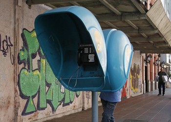 Orelhões serão extintos em todo o Brasil até o fim de 2028; entenda