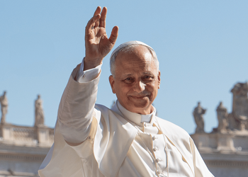 Papa Leão XIV: imigrantes são tratados “pior que animais”