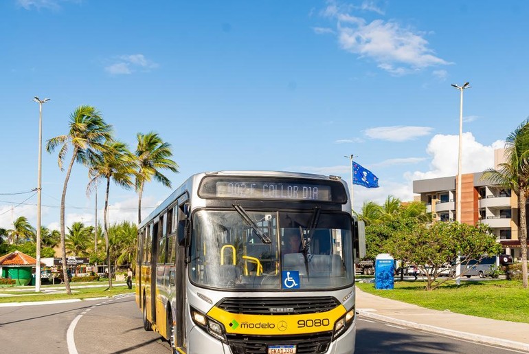 Linhas especiais de ônibus são ofertadas para o público do Arraiá do Povo