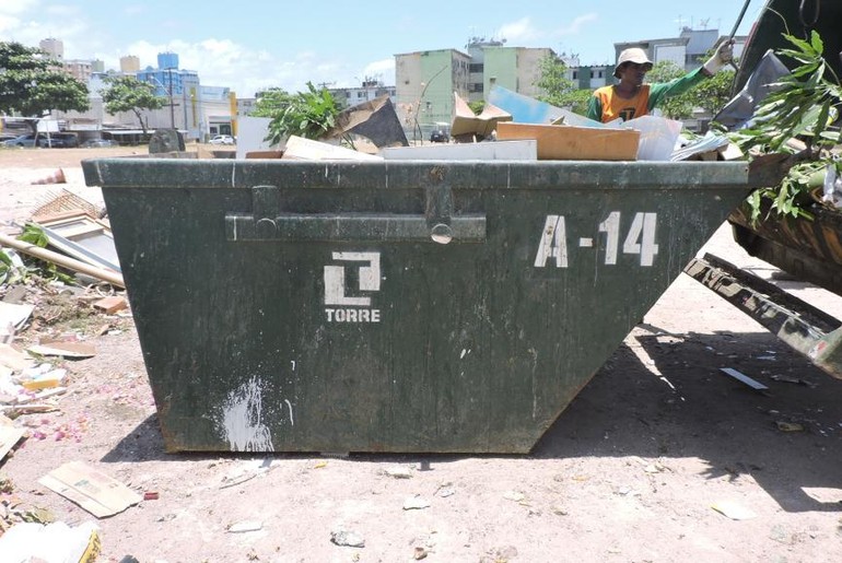Prefeitura de Aracaju regulamenta cadastramento obrigatório de empresas que transportam resíduos