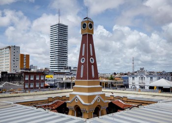 Emília Corrêa assina decreto que inicia processo de revisão do Plano Diretor de Aracaju